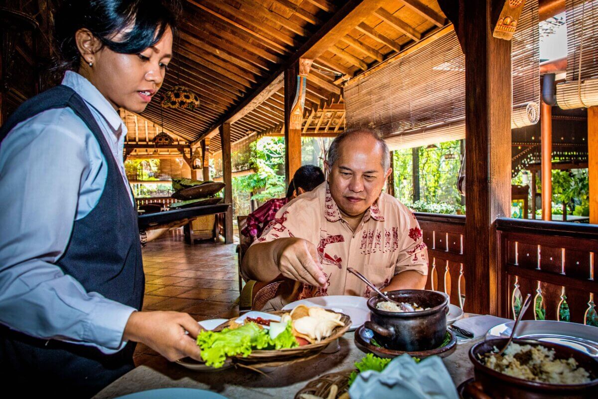 Hospitality & Tourism